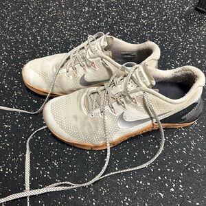 Nike Metcon women’s 8.5